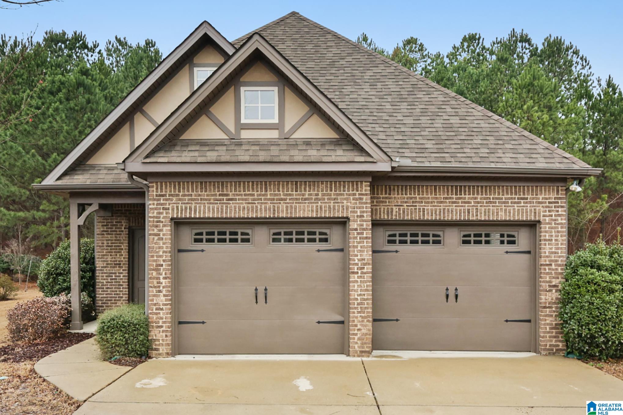 1252 Grants Way Birmingham, AL 35210 - Photo 1 of 24