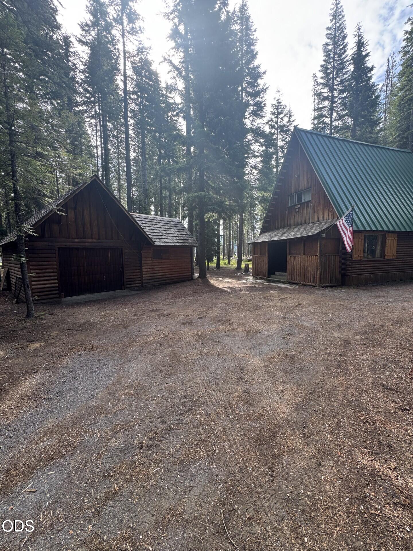 10 Diamond Lake Loop Chemult, OR 97731 - Photo 1 of 23