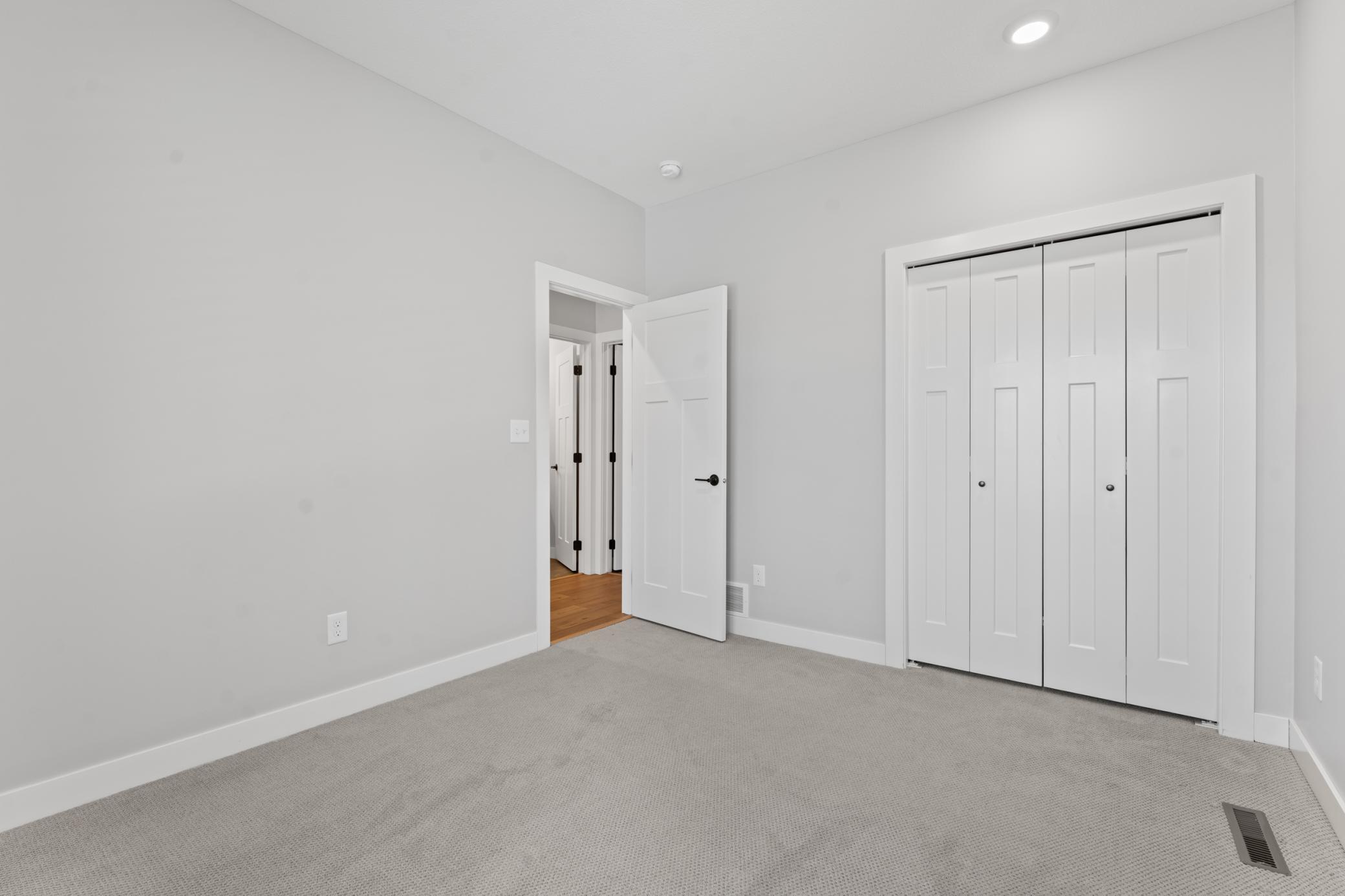 468 Panorama Circle Northwest Rochester, MN 55901 - Photo 3 of 24