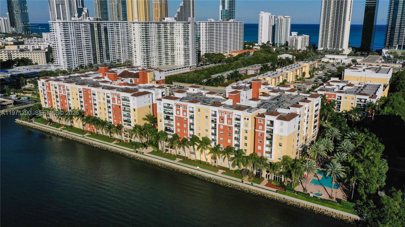 17150 North Bay Road, Unit 2911 Sunny Isles Beach, FL 33160 - Photo 25 of 43