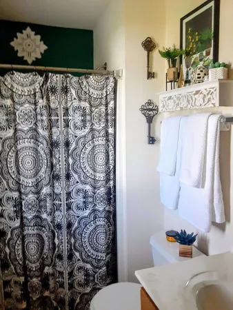 $320,000 | 649 Berkley Drive, Romeoville, IL 60446