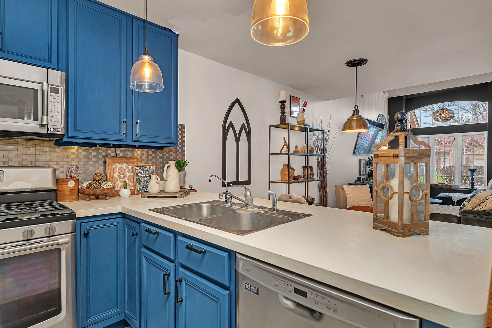 649 Berkley Drive Romeoville, IL 60446 - Photo 10 of 31