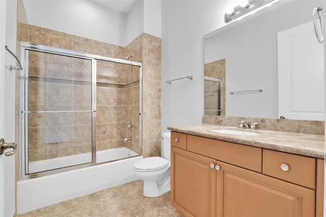 a view of an empty room with window