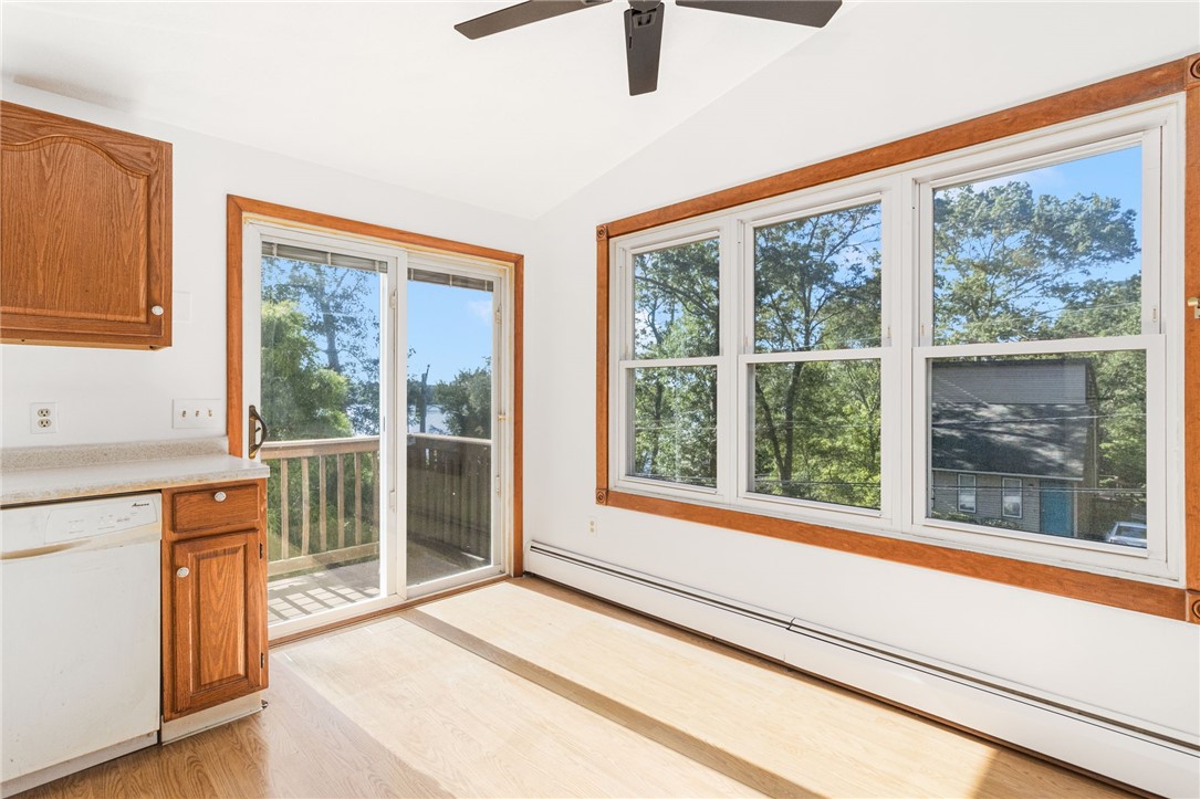 24 Seneca Street Coventry, RI 02816 - Photo 11 of 31