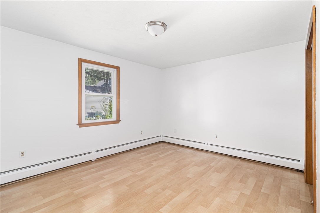 24 Seneca Street Coventry, RI 02816 - Photo 18 of 31