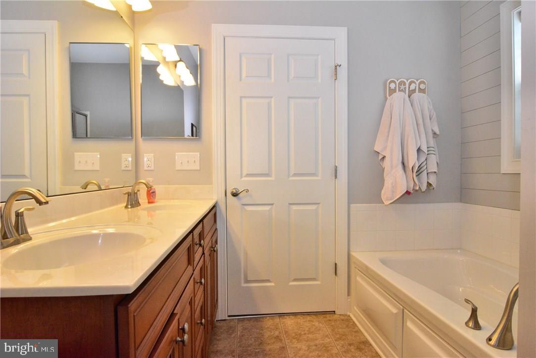 305 Valley Road Milton, DE 19968 - Photo 22 of 40