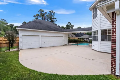 $699,000 | 5230 Norborne Lane, Houston, TX 77069