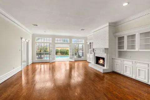 $699,000 | 5230 Norborne Lane, Houston, TX 77069