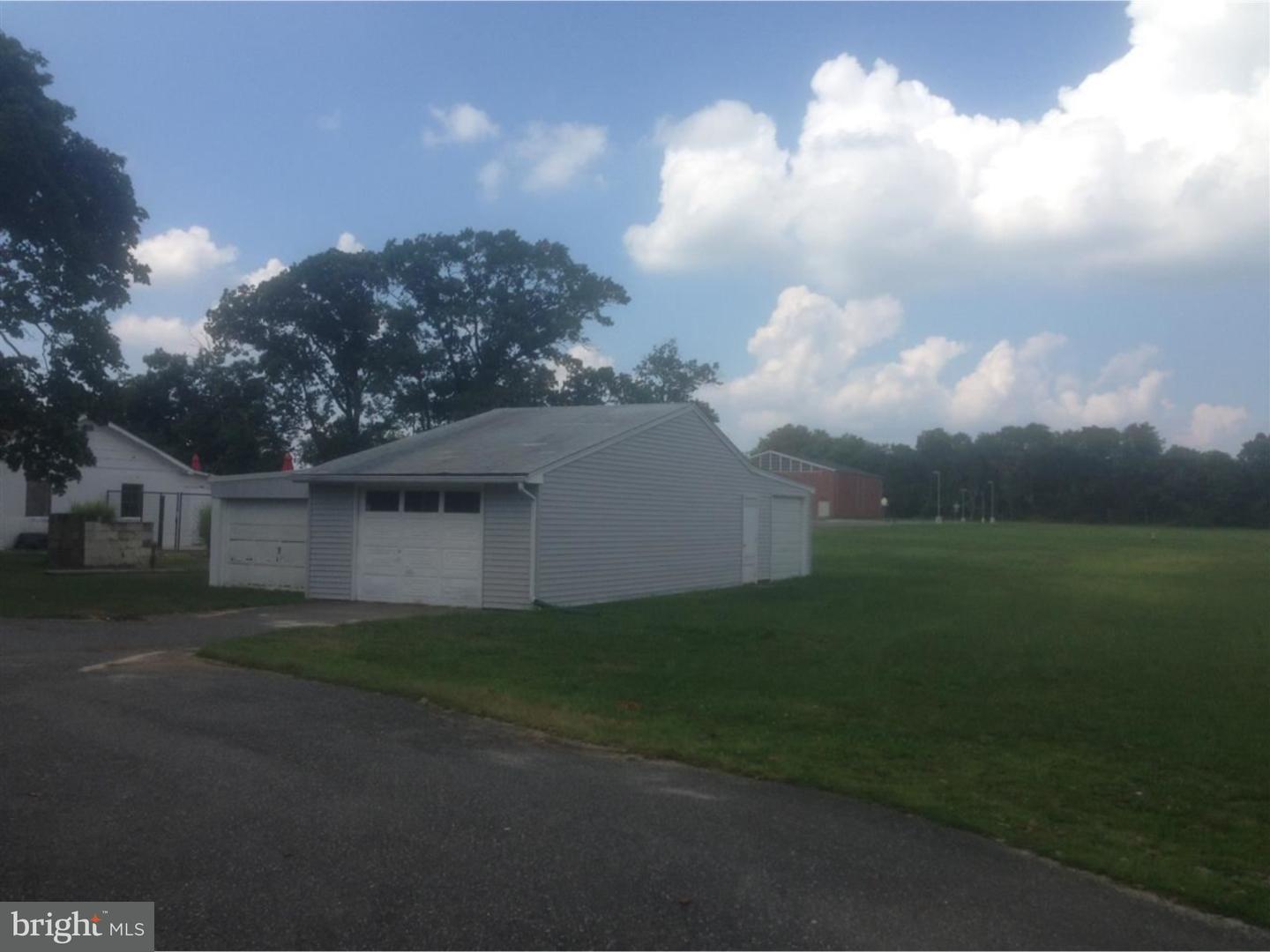 242 Wheat Road Buena, NJ 08341 - Photo 2 of 11 Gallery Image 2