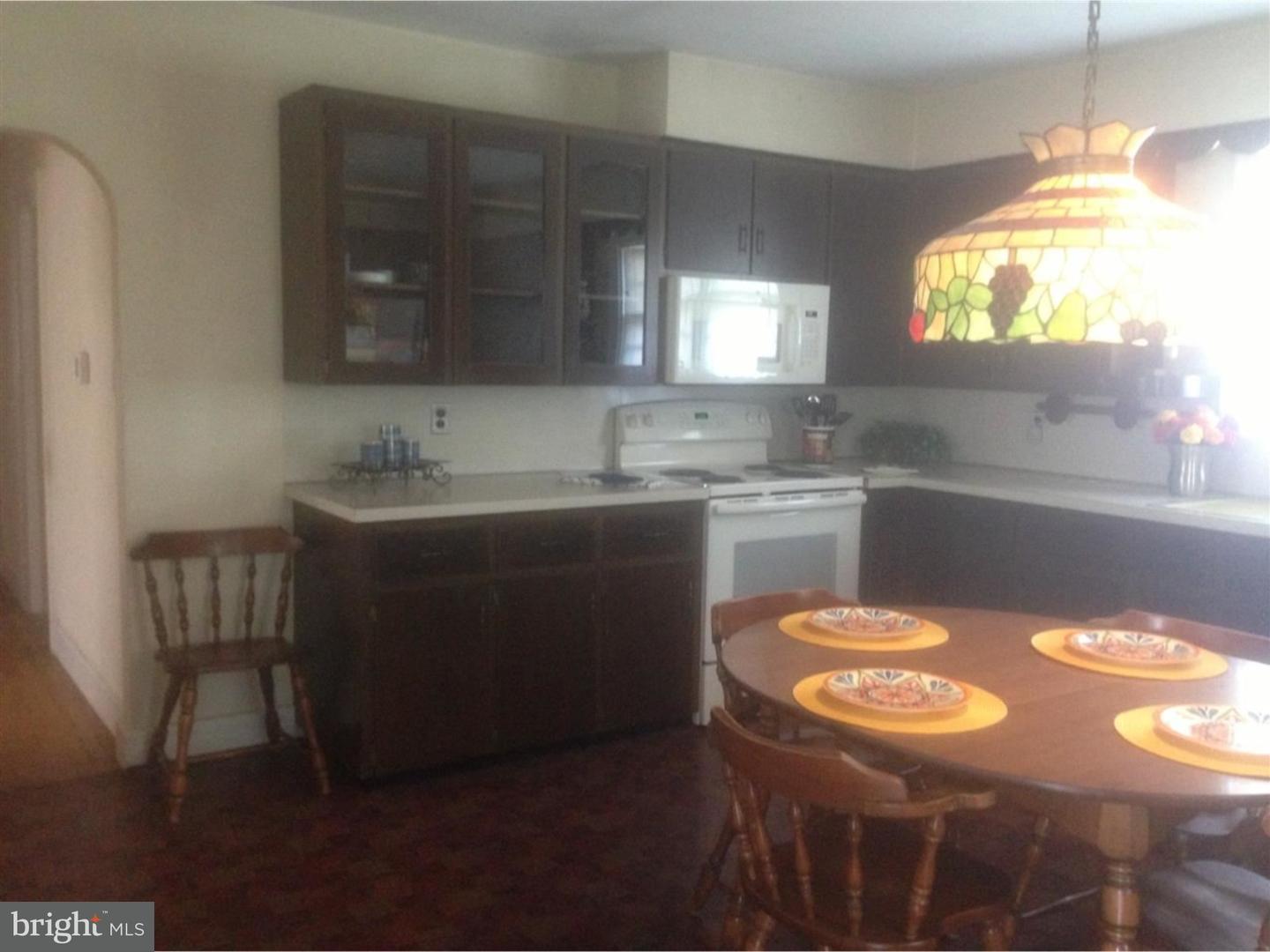 242 Wheat Road Buena, NJ 08341 - Photo 3 of 11 Gallery Image 3