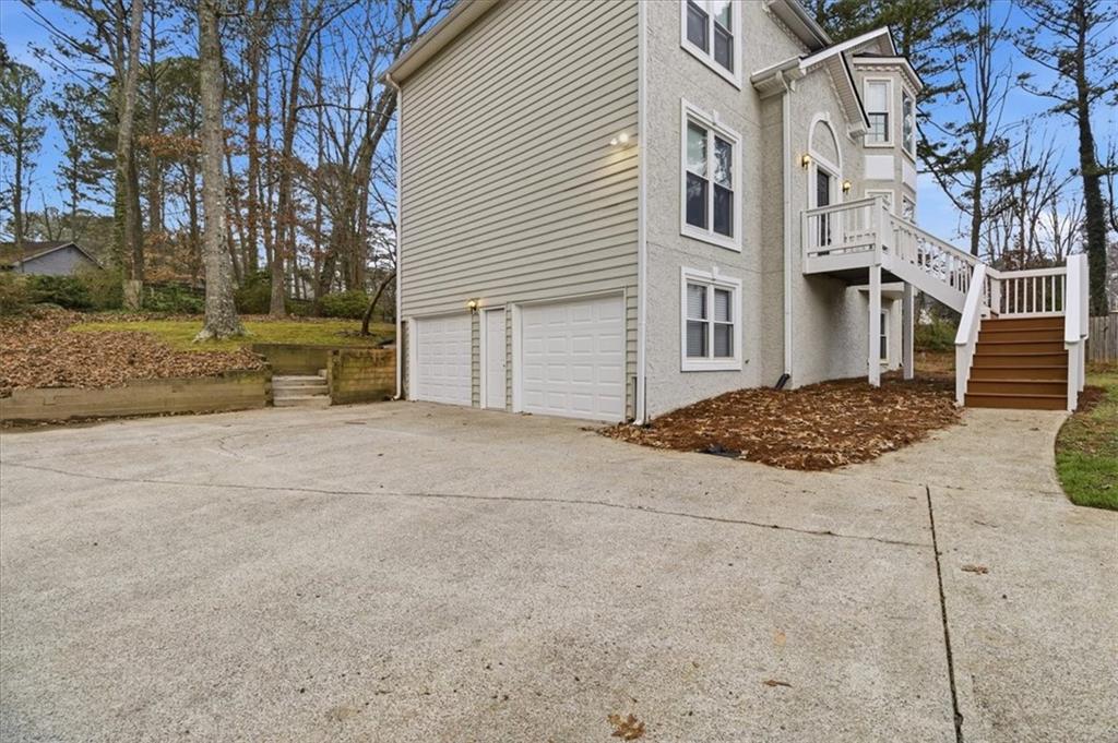 5281 Cross Creek Point Acworth, GA 30102 - Photo 4 of 35