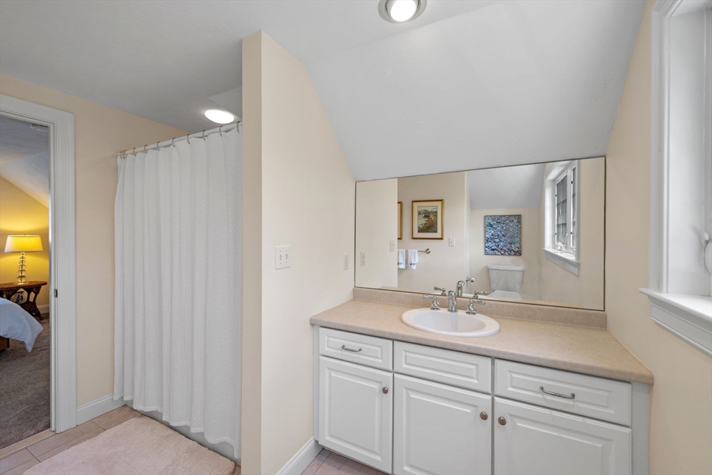 6 Essex Road, Unit 15 Ipswich, MA 01938 - Photo 35 of 40