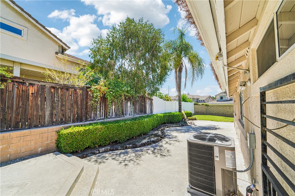 7271 Venosa Place Rancho Cucamonga, CA 91701 - Photo 27 of 32 a view of a backyard with sitting area