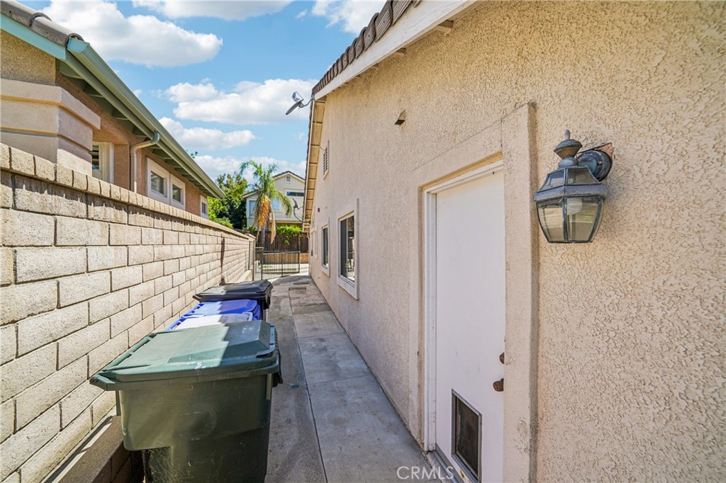 7271 Venosa Place Rancho Cucamonga, CA 91701 - Photo 31 of 32 a view of an outdoor space