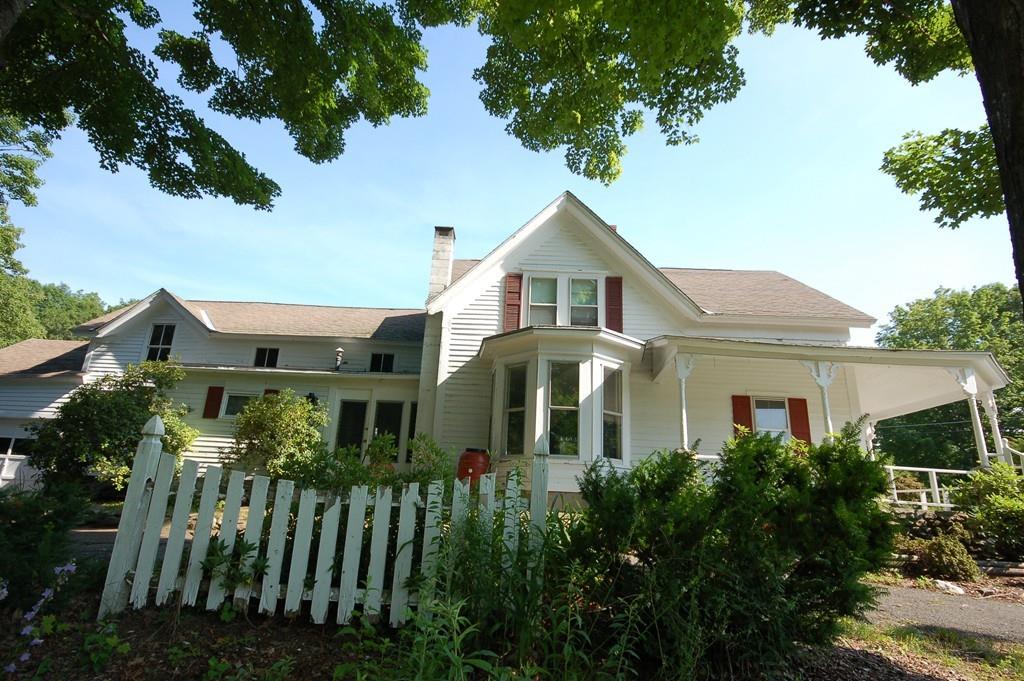 372 North Farms Road Northampton, MA 01062 - Photo 6 of 40