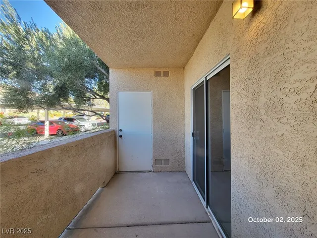 $1,525 | 8501 West University Avenue, Unit 1074, Las Vegas, NV 89147