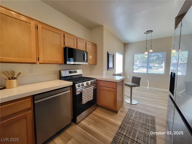 $1,525 | 8501 West University Avenue, Unit 1074, Las Vegas, NV 89147