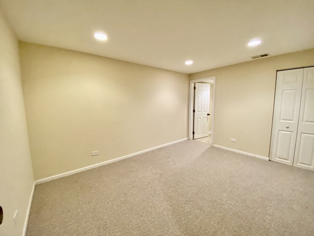 708 West Woodland Road Lake Bluff, IL 60044 - Photo 15 of 17