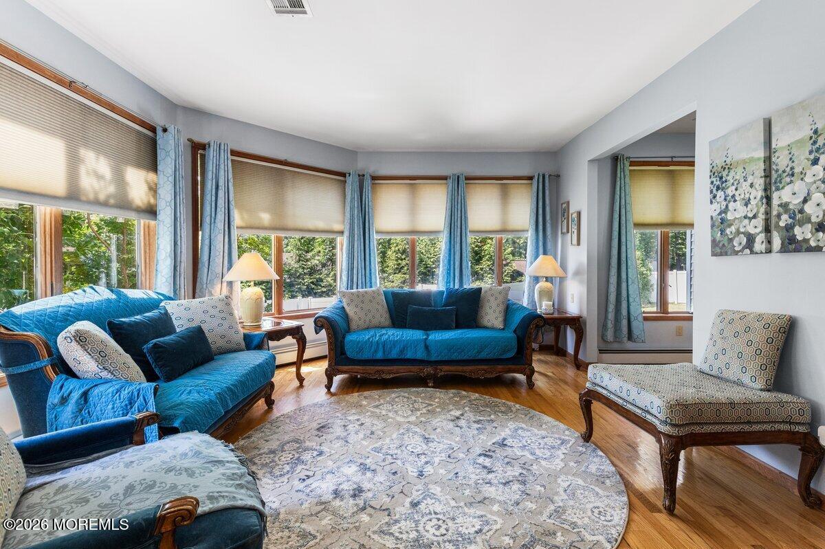 376 Morristown Road Matawan, NJ 07747 - Photo 38 of 69 Living Room(1)