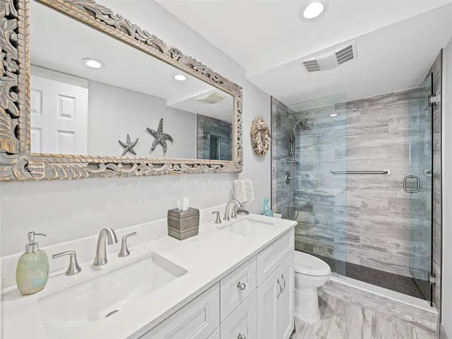 $349,000 | 401 Northeast 14th Avenue, Unit 808, Hallandale Beach, FL 33009