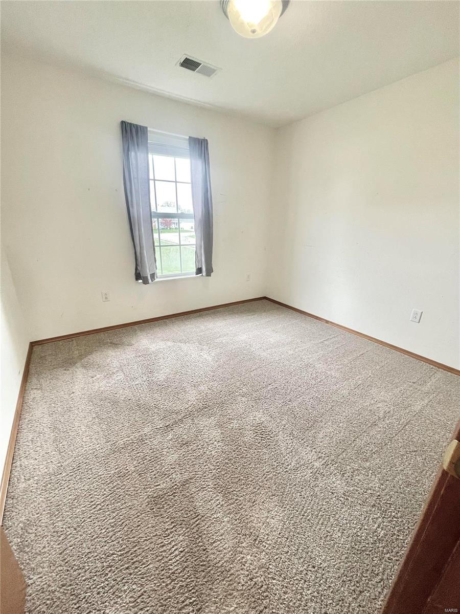 2021 Killarney Drive Belleville, IL 62221 - Photo 13 of 22