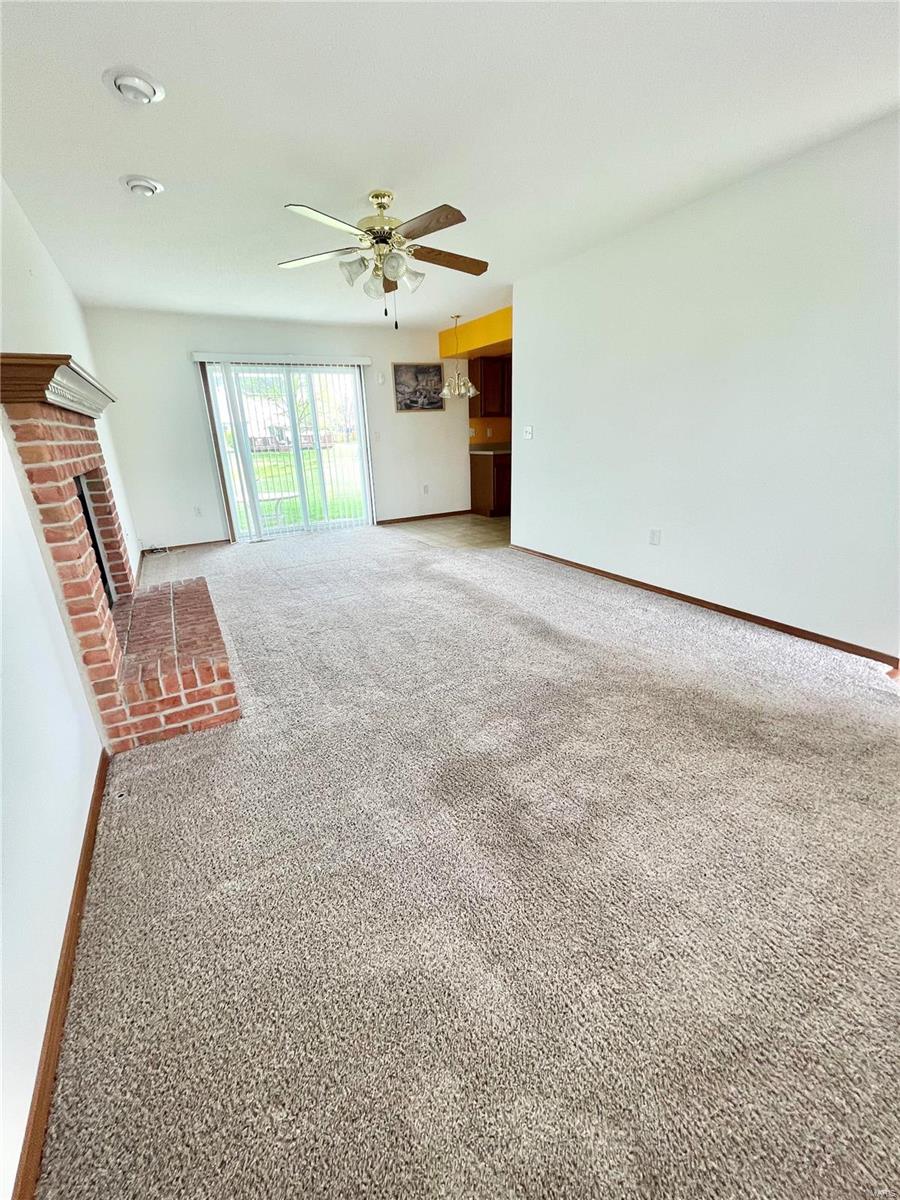 2021 Killarney Drive Belleville, IL 62221 - Photo 4 of 22