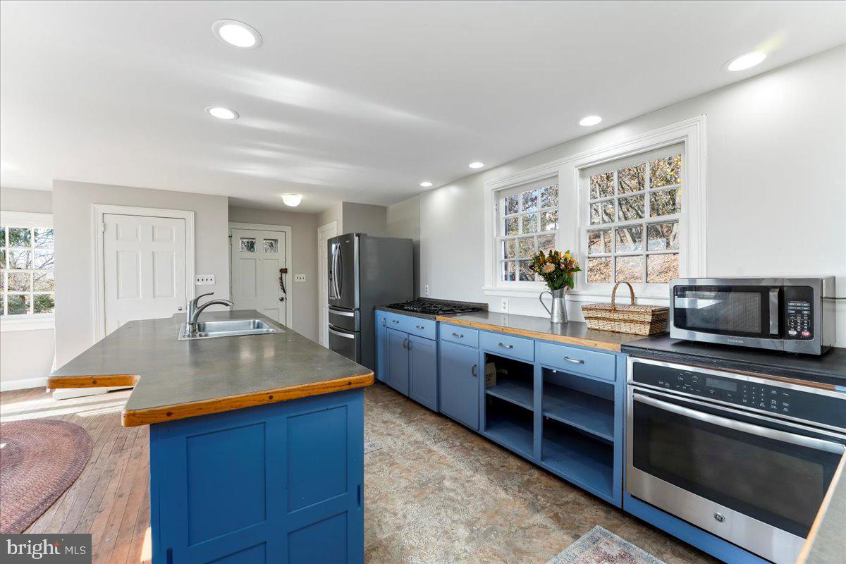 3030 Eagleville Road Eagleville, PA 19403 - Photo 14 of 44 Kitchen