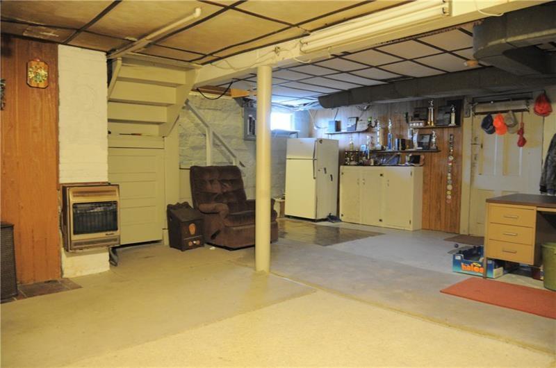 2147 Darlington Road Beaver Falls, PA 15010 - Photo 16 of 17 Gallery Image 16