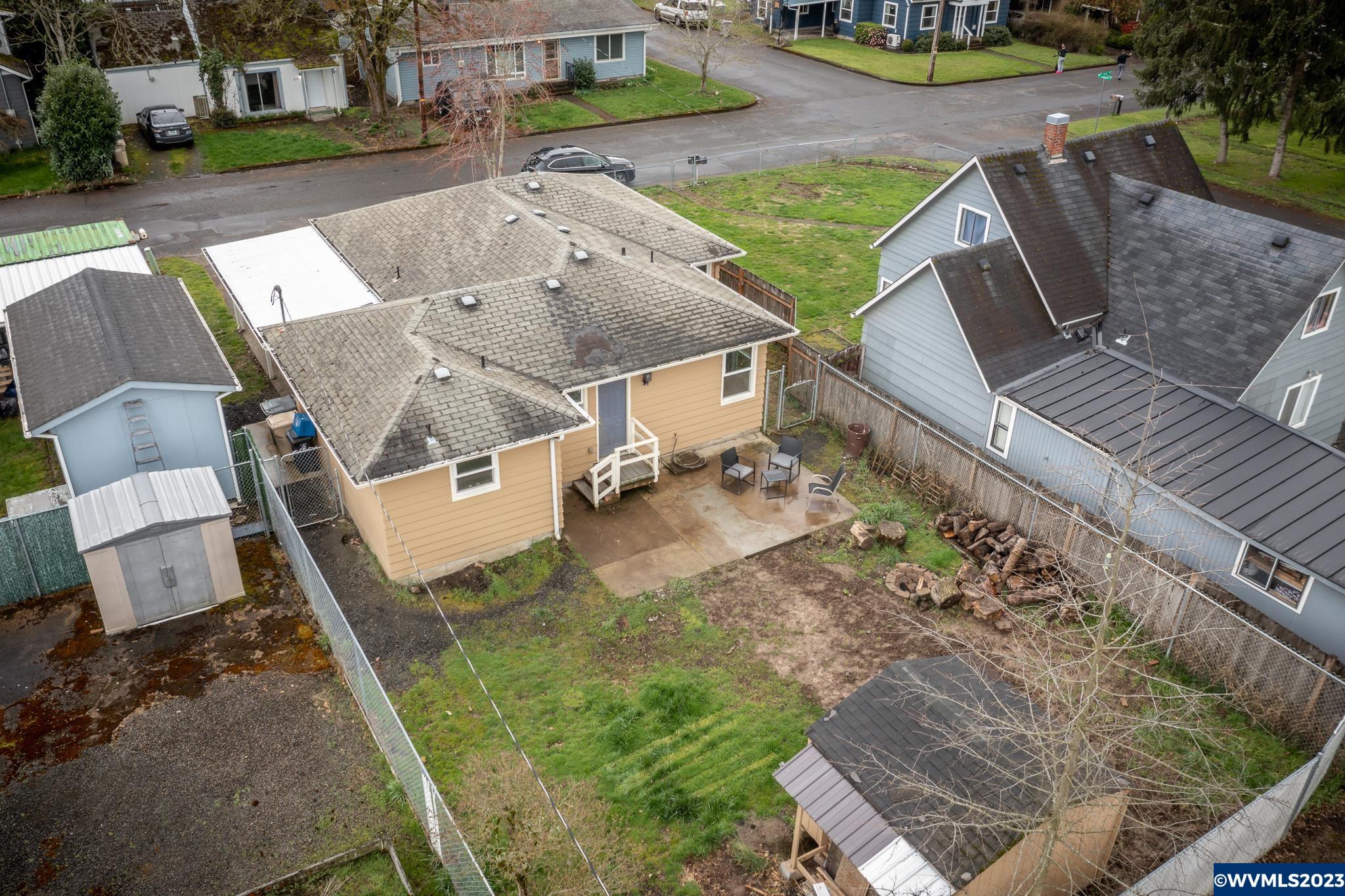 1639 Southwest 16th Avenue Albany, OR 97321 - Photo 27 of 30 Gallery Image 27
