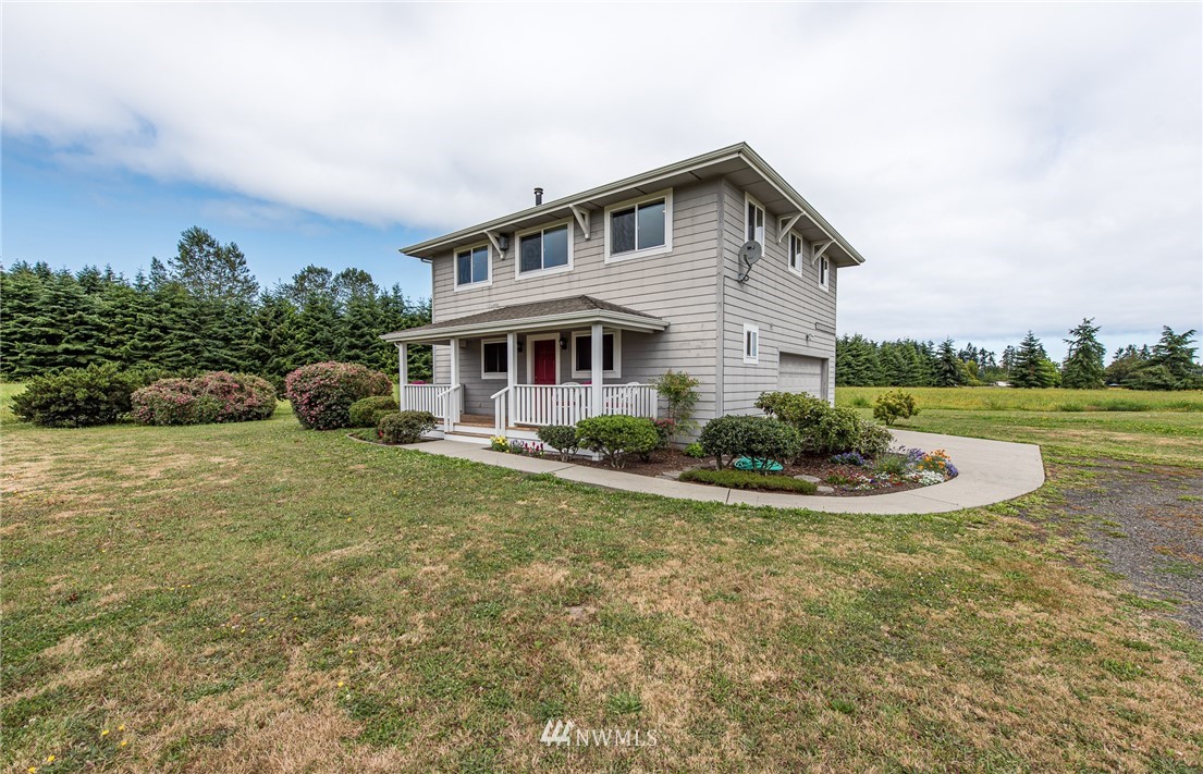 192 Thunder Road Port Angeles, WA 98362 - Photo 3 of 25 Gallery Image 3