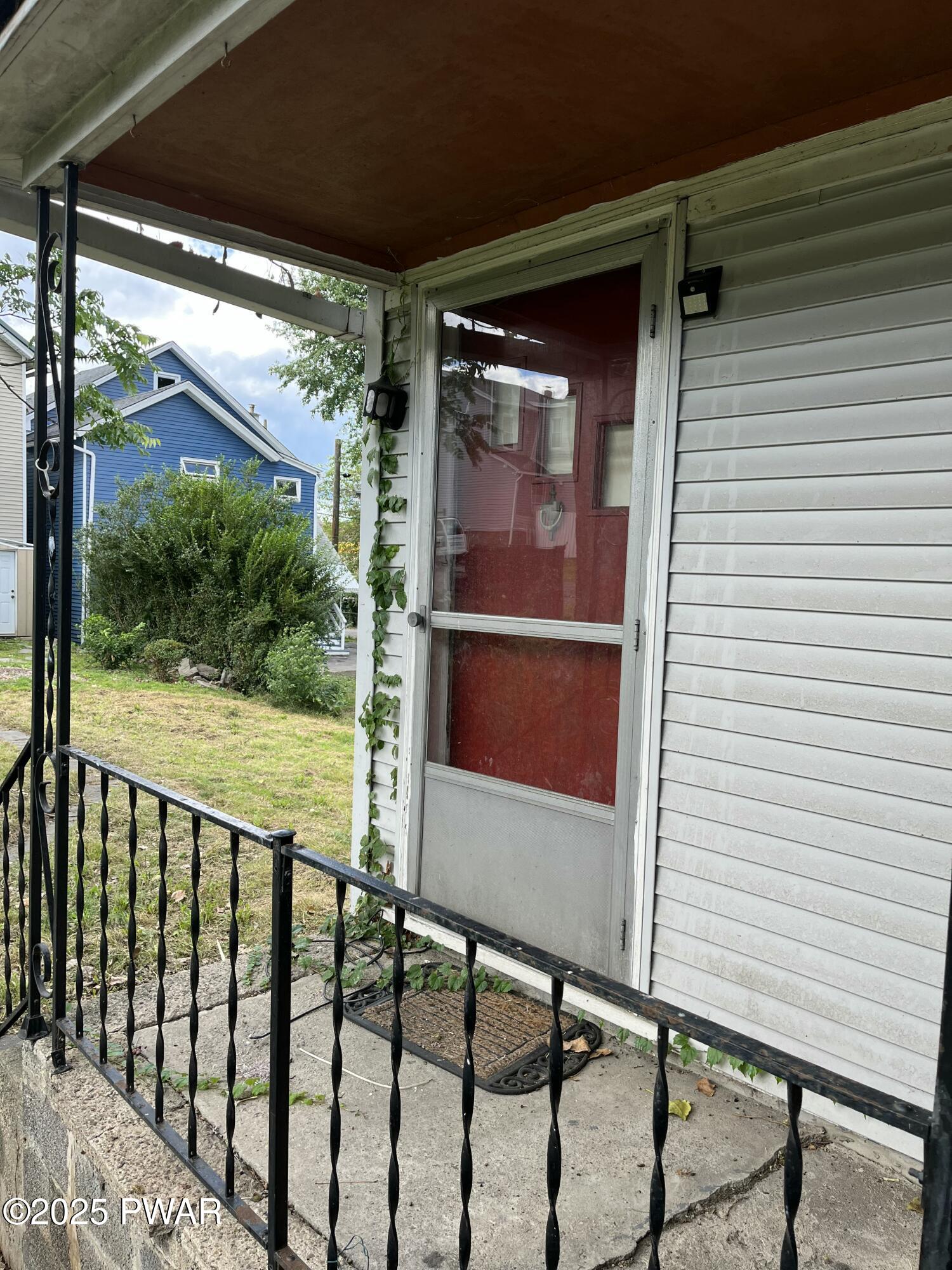 519 Rear Birch Street Scranton, PA 18505 - Photo 4 of 23