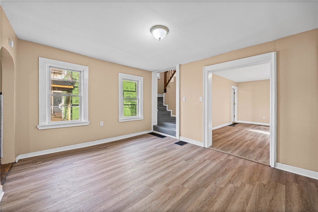 89 Superior Street Rochester, NY 14611 - Photo 25 of 41