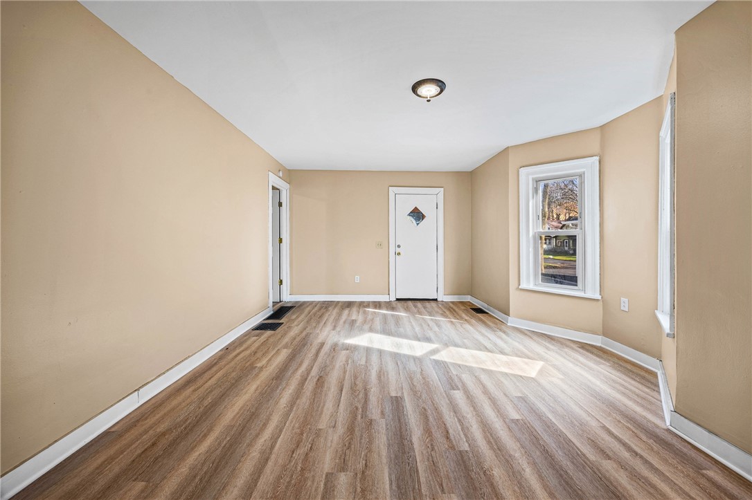 89 Superior Street Rochester, NY 14611 - Photo 29 of 41