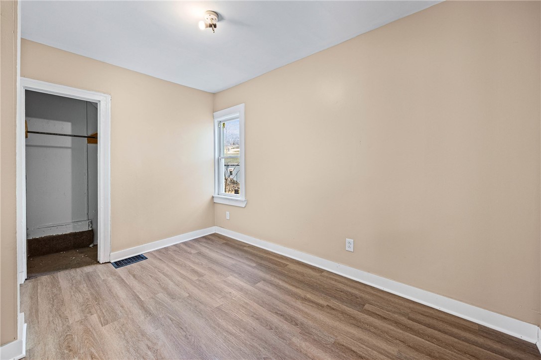 89 Superior Street Rochester, NY 14611 - Photo 5 of 41