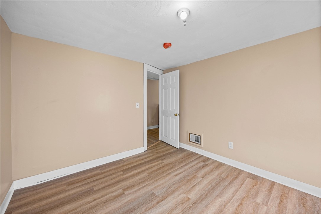 89 Superior Street Rochester, NY 14611 - Photo 10 of 41