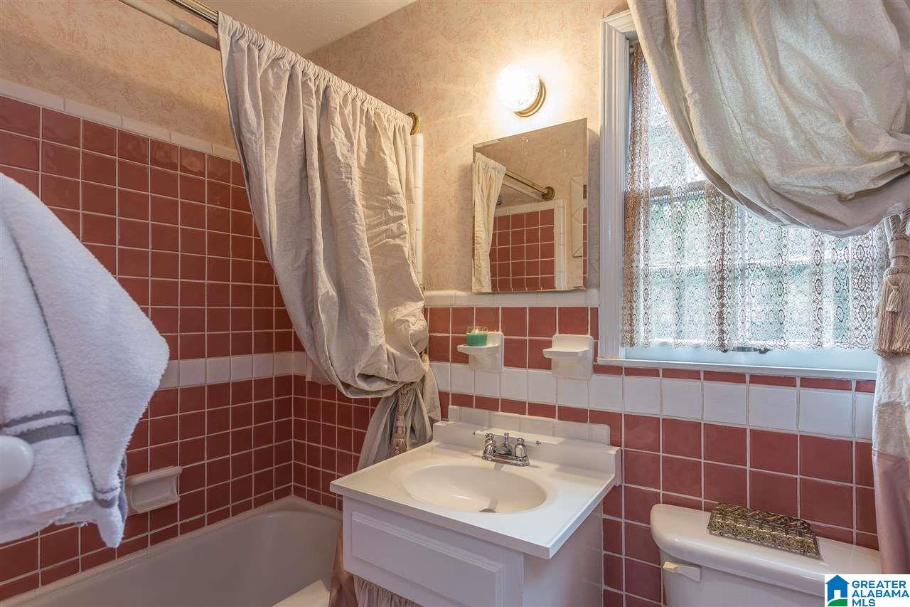 229 Shamrock Road Anniston, AL 36207 - Photo 23 of 50