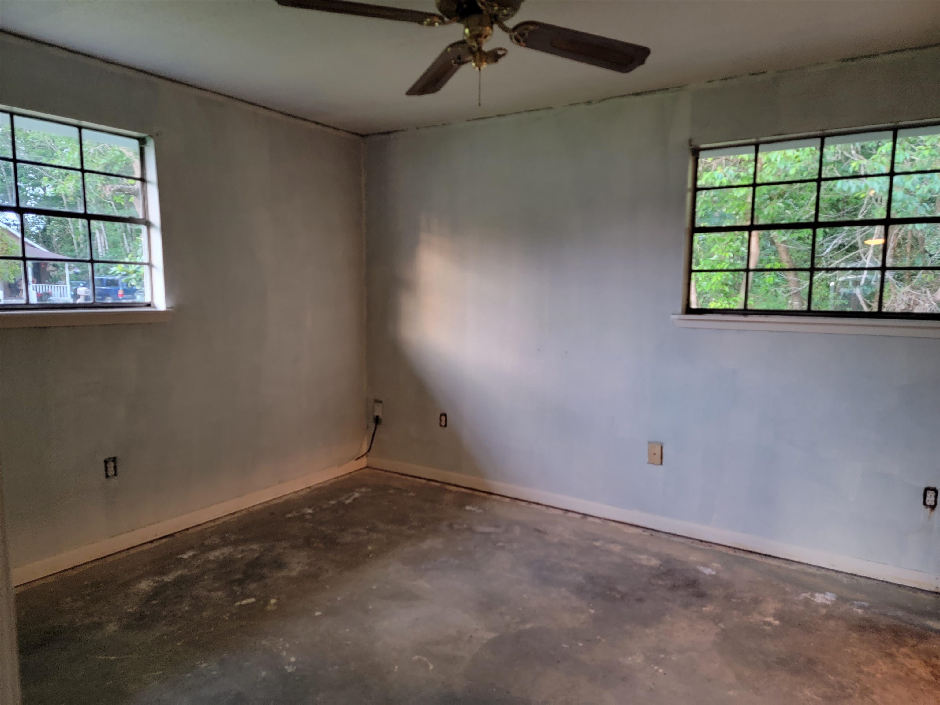 517 West Marigold Avenue Foley, AL 36535 - Photo 9 of 16