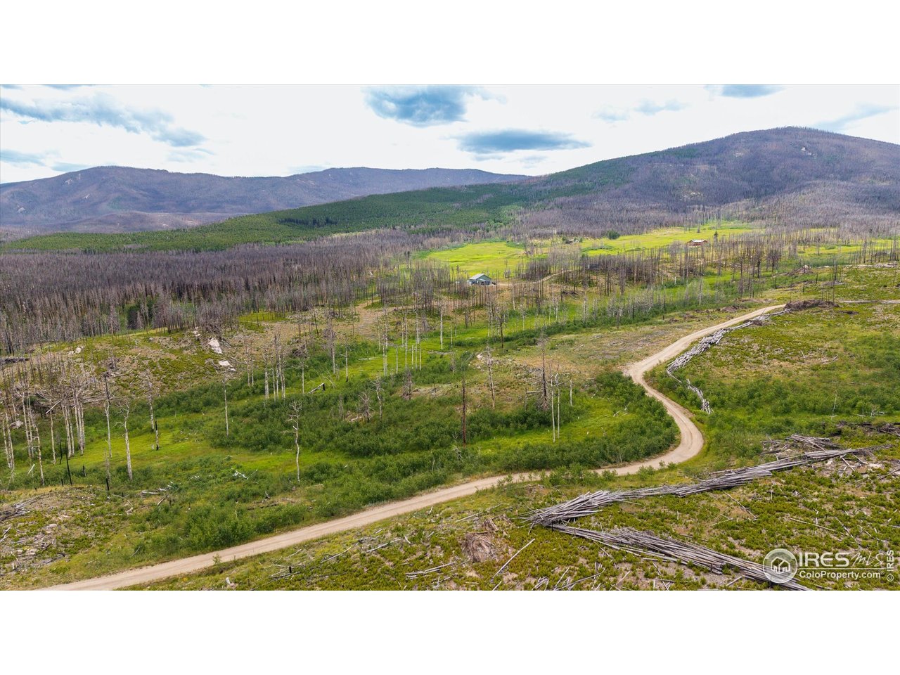 529 Quartz Road Bellvue, CO 80512 - Photo 29 of 31 a view of lake with mountain