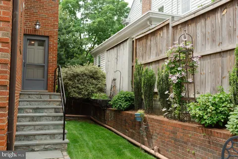 $1,750,000 | 1755 Upshur Street Northwest, Washington, DC 20011