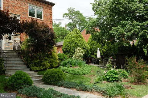 $1,750,000 | 1755 Upshur Street Northwest, Washington, DC 20011