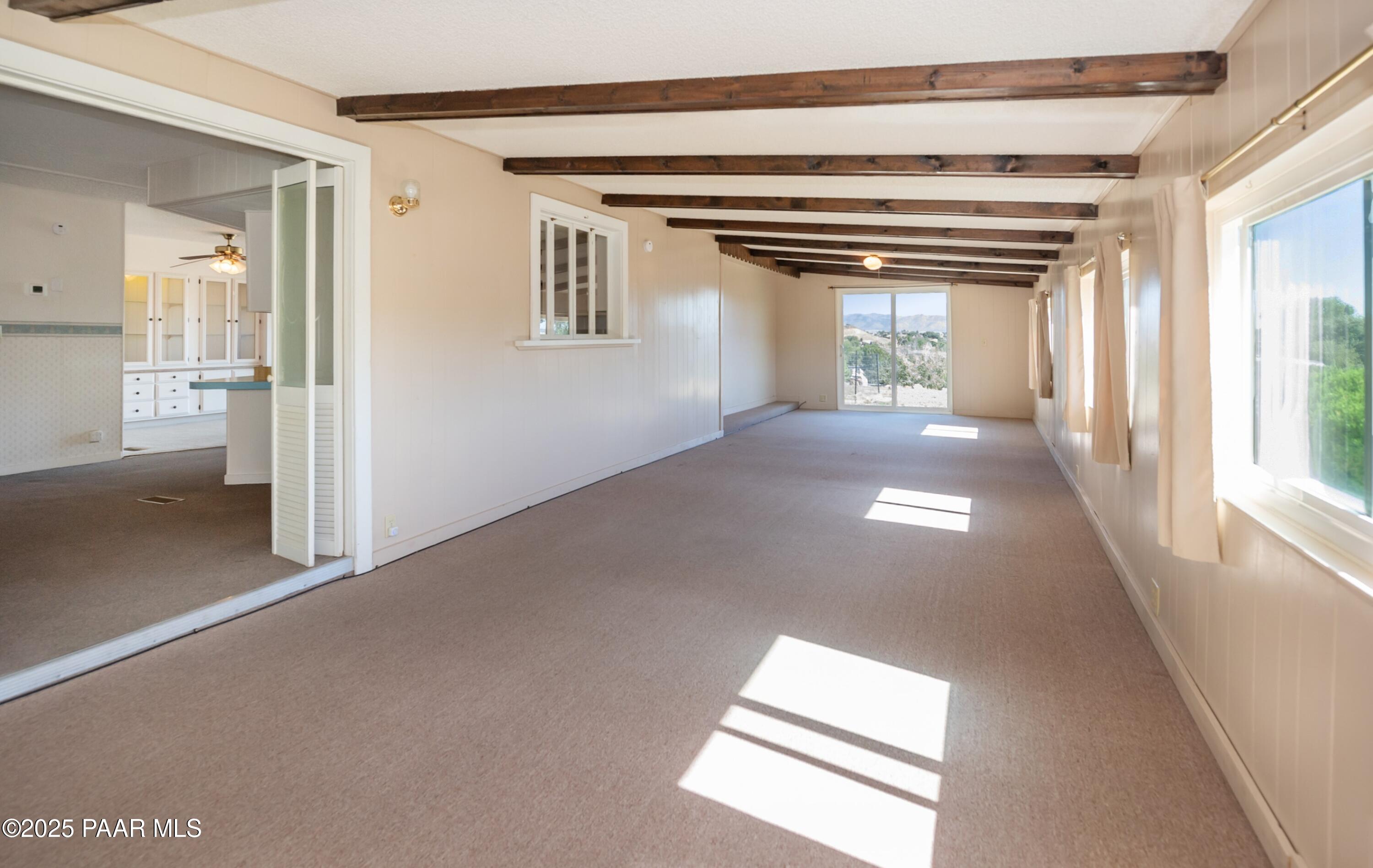 1085 North Swiss Road Dewey, AZ 86327 - Photo 21 of 34 Arizona Room