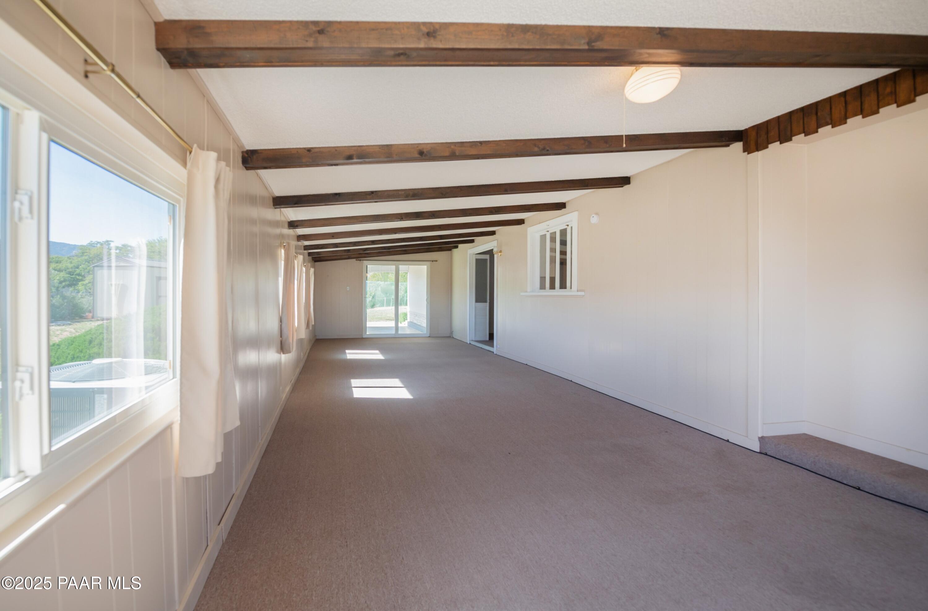 1085 North Swiss Road Dewey, AZ 86327 - Photo 22 of 34 Arizona Room