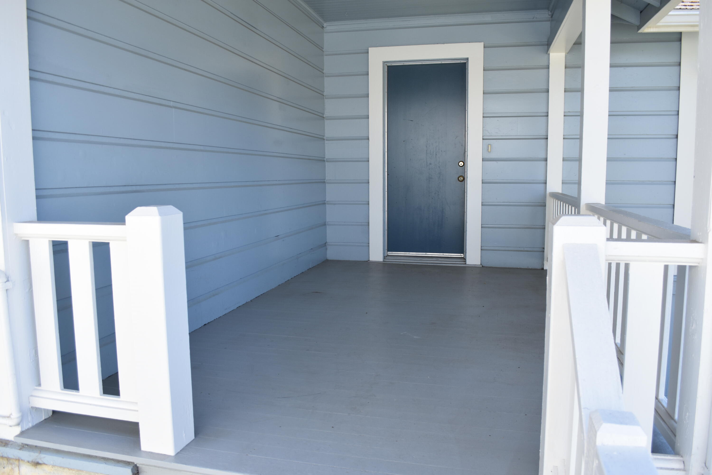 562 B Street Scotia, CA 95565 - Photo 4 of 15