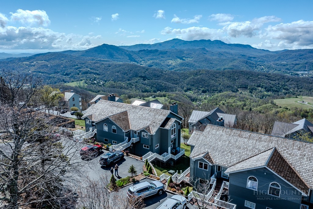 510 Elderberry Ridge Road, Unit B3 Beech Mountain, NC 28604 - Photo 1 of 26 Gallery Image 1