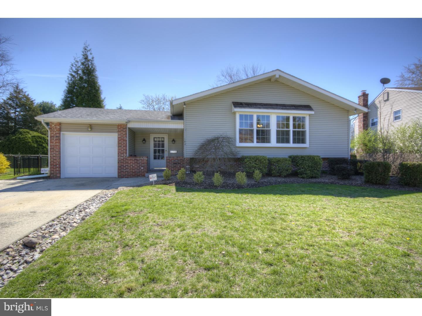162 Canterbury Road Mount Laurel, NJ 08054 - Photo 1 of 23