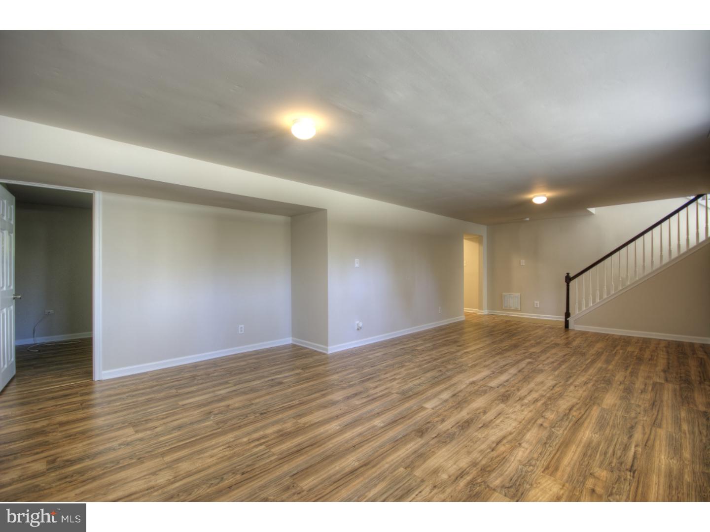 162 Canterbury Road Mount Laurel, NJ 08054 - Photo 15 of 23 Family Room