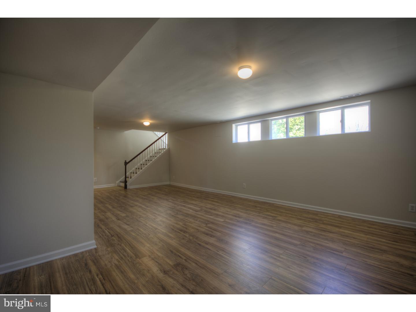 162 Canterbury Road Mount Laurel, NJ 08054 - Photo 16 of 23 Family Room
