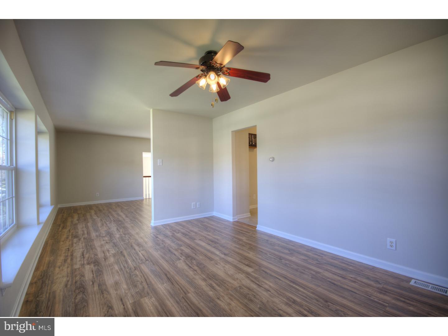 162 Canterbury Road Mount Laurel, NJ 08054 - Photo 6 of 23 Dining Room