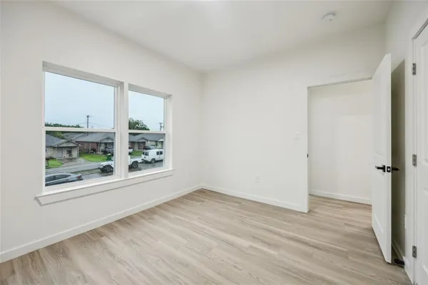 $2,000 | 5210 Calloway Street, Sansom Park, TX 76114