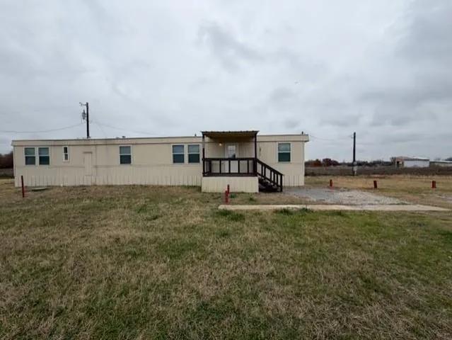 $975 | 1811 Highland Circle, Springtown, TX 76082